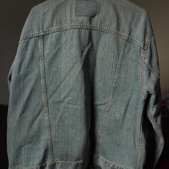 Levi's Jean Jacket - LARGE - w/ Elks Lodge Patch - Picture 2 of 4